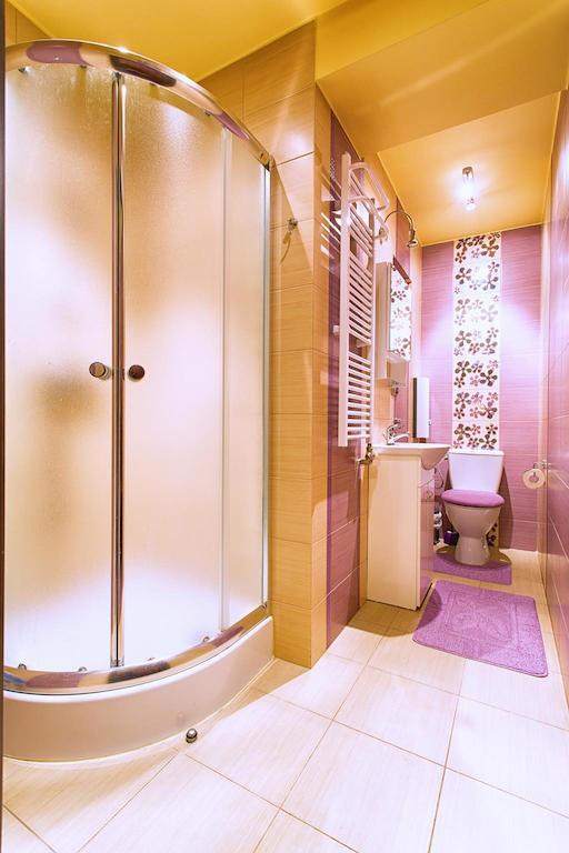 Dom Goscinny Przedmiescie Kielce Habitación foto